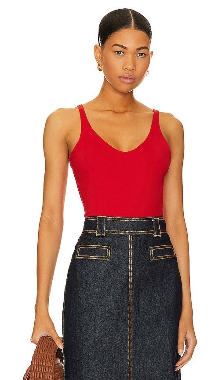 Susana Monaco Perfect Red Sleeveless V-Neck Slim Fit Stretch Tank Top Size Small